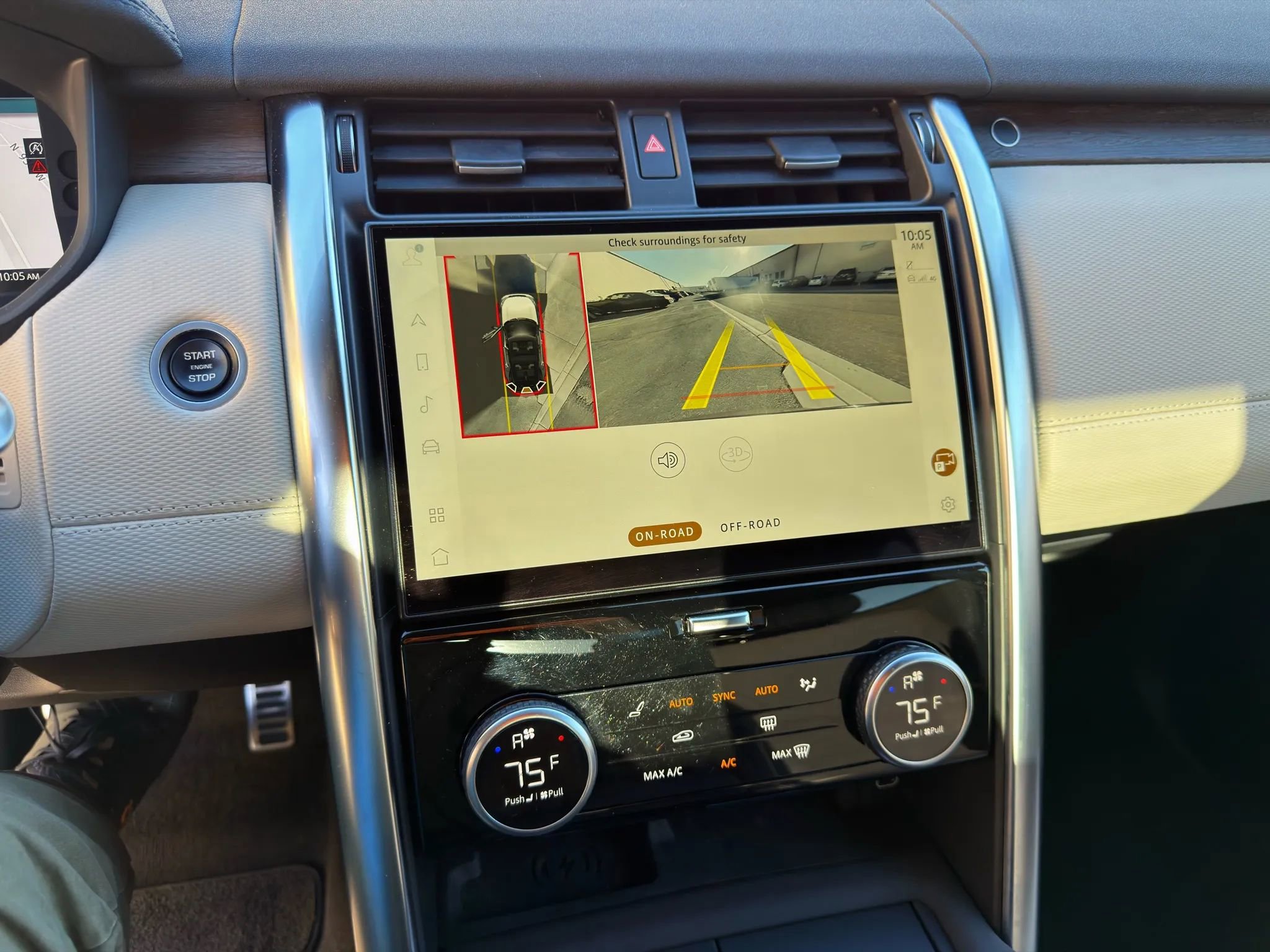 2023 Land Rover Discovery Metropolitan Edition