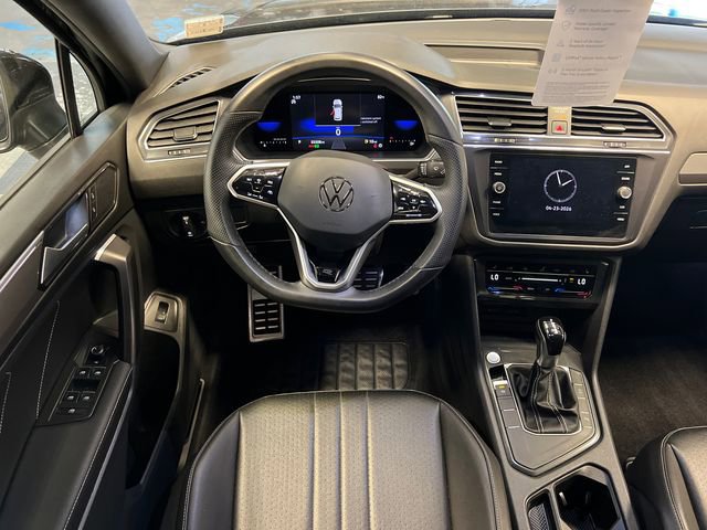 2022 Volkswagen Tiguan SE R-Line