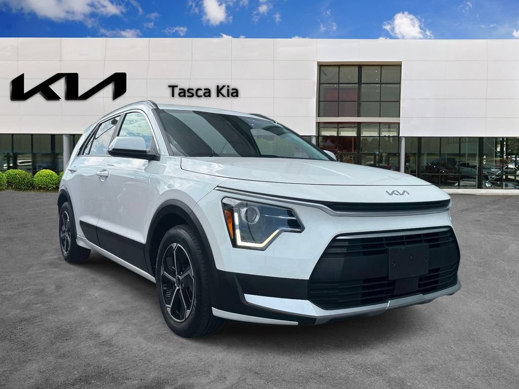 Used 2023 Kia Niro EX
