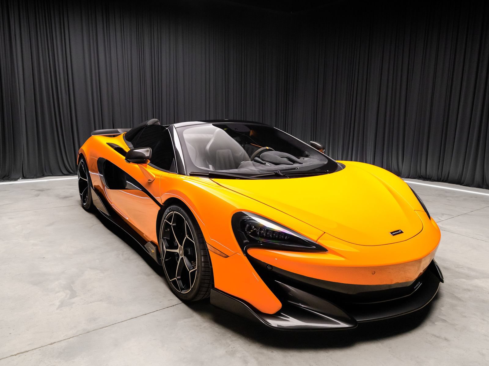 Used 2020 McLaren 600LT Spider photo 9