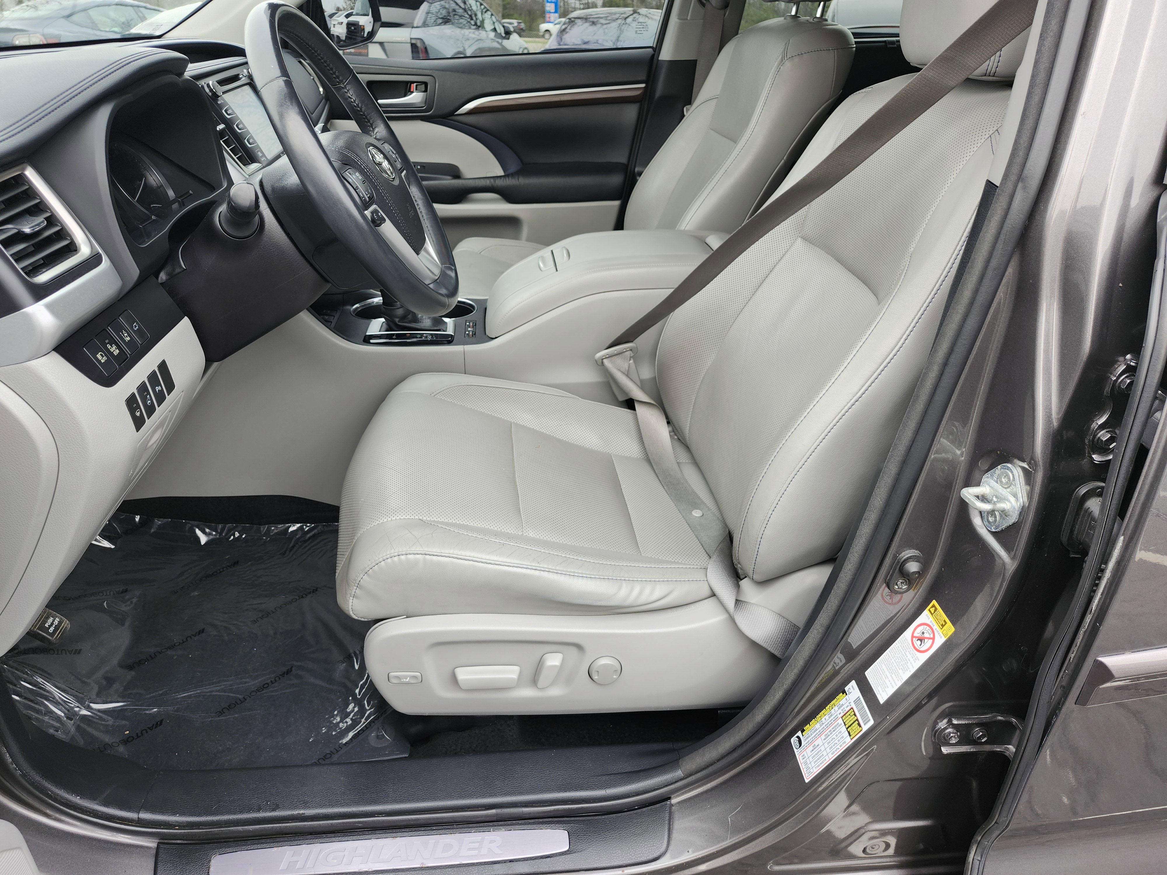 2016 Toyota Highlander Limited