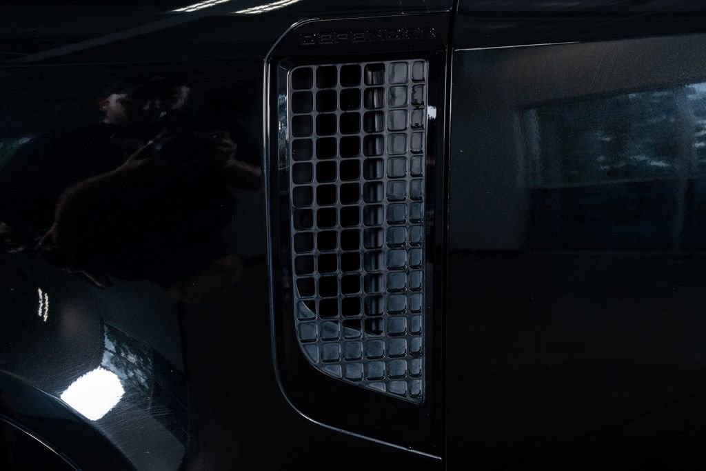 2023 Land Rover Defender 110 X