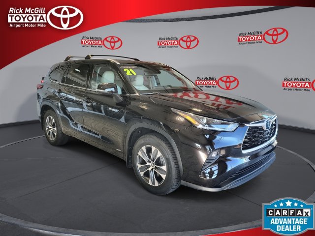 Used 2021 Toyota Highlander XLE