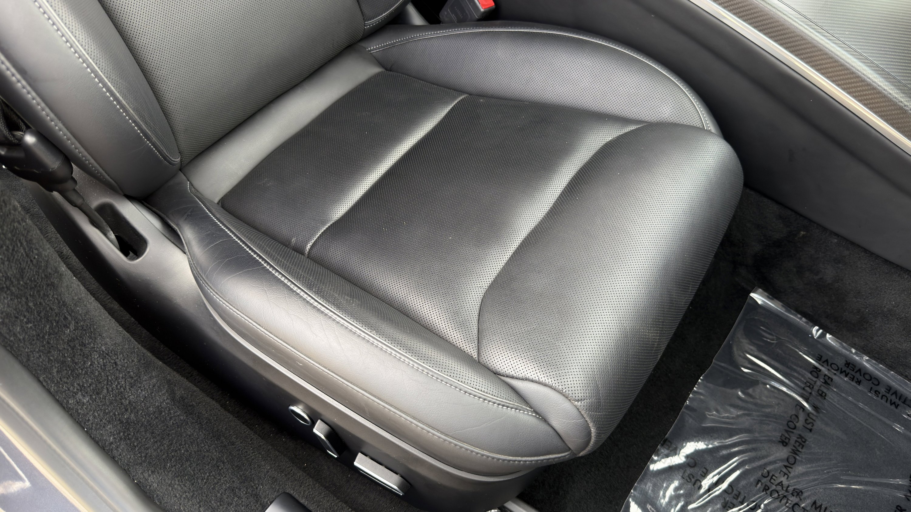 2022 Tesla Model S Plaid