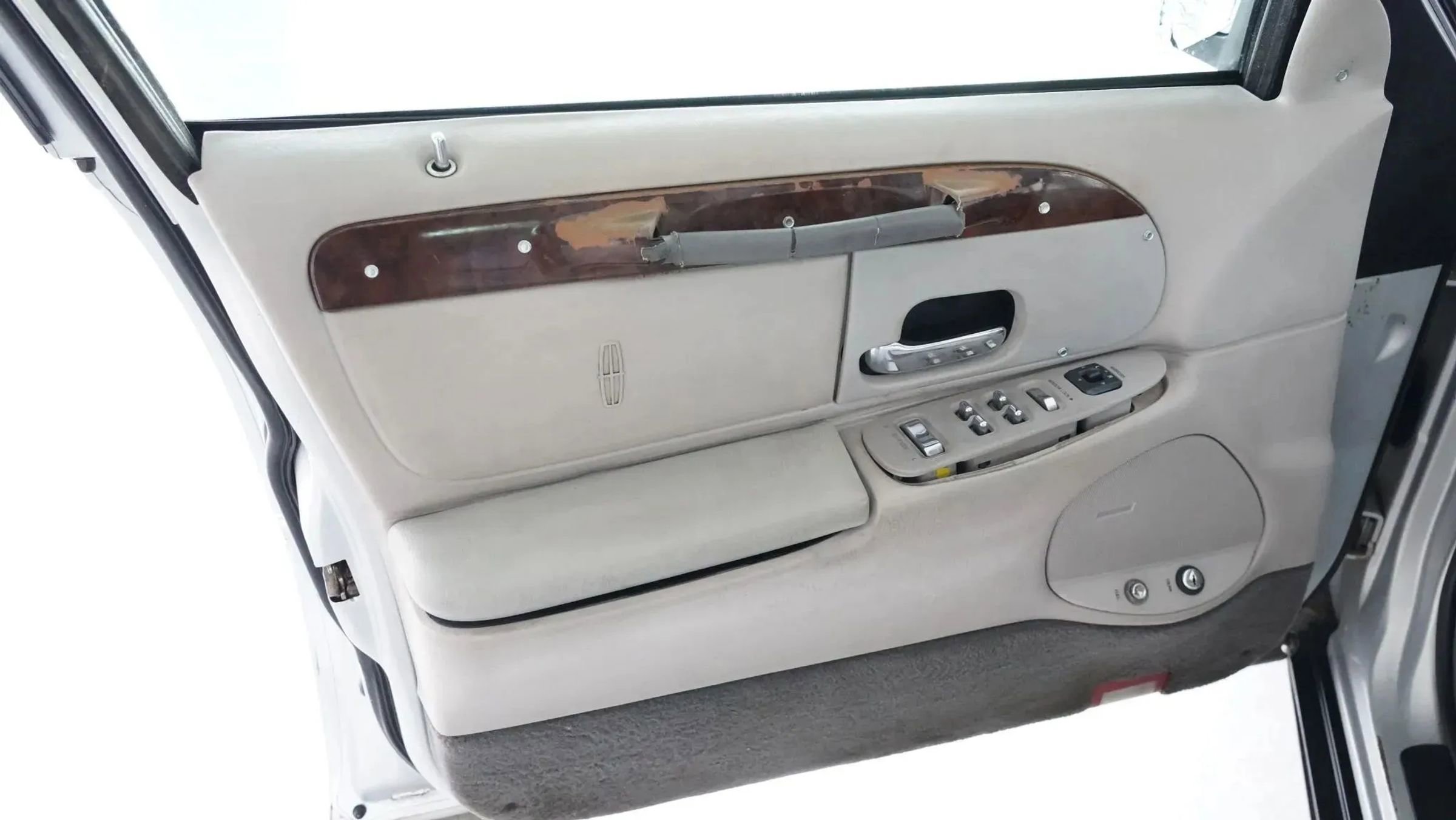 1998 Lincoln Town Car Executive