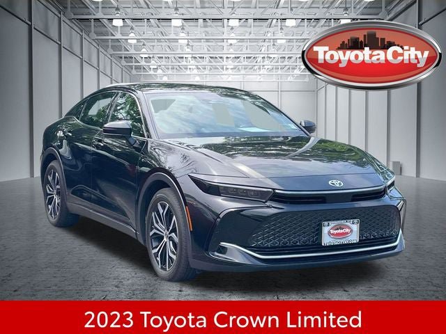 Used 2023 Toyota Crown