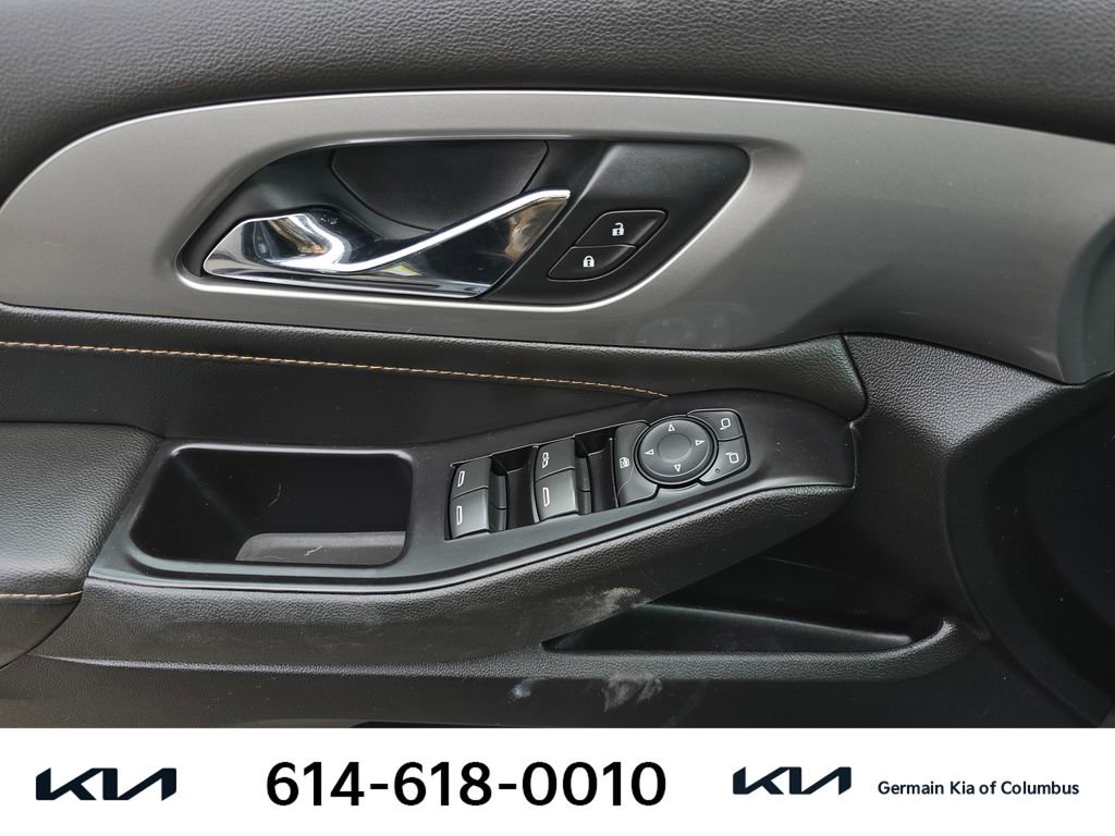 2020 Chevrolet Traverse LT