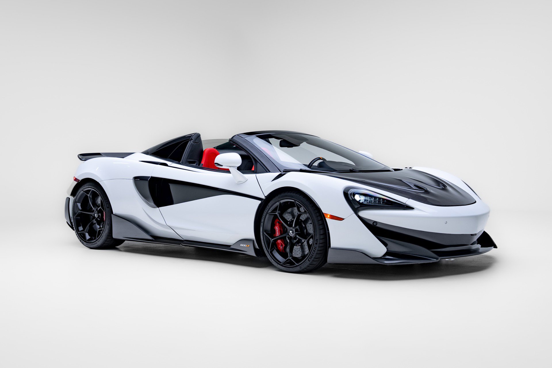 Used 2020 McLaren 600LT Spider photo 35