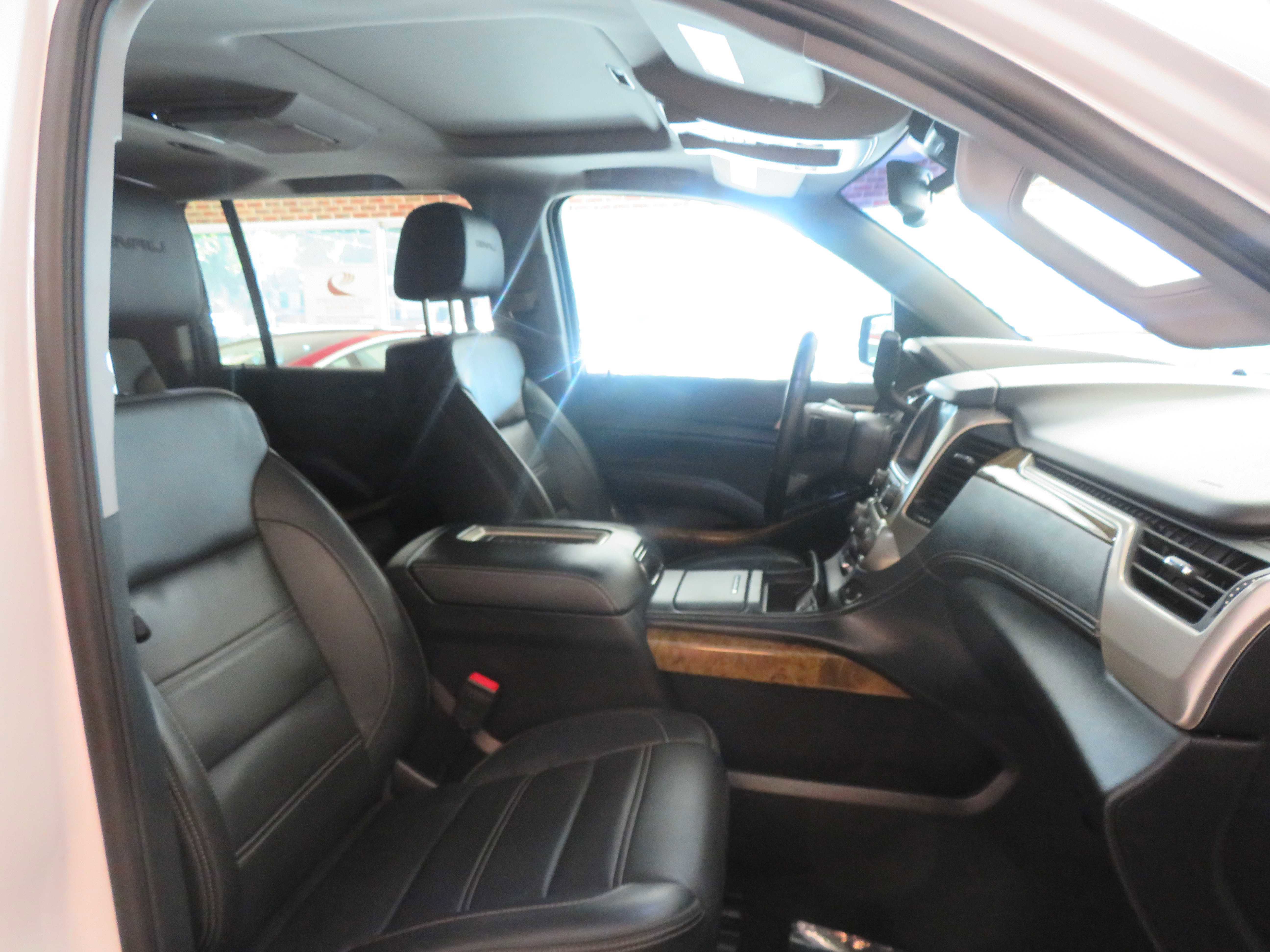 2017 GMC Yukon XL Denali