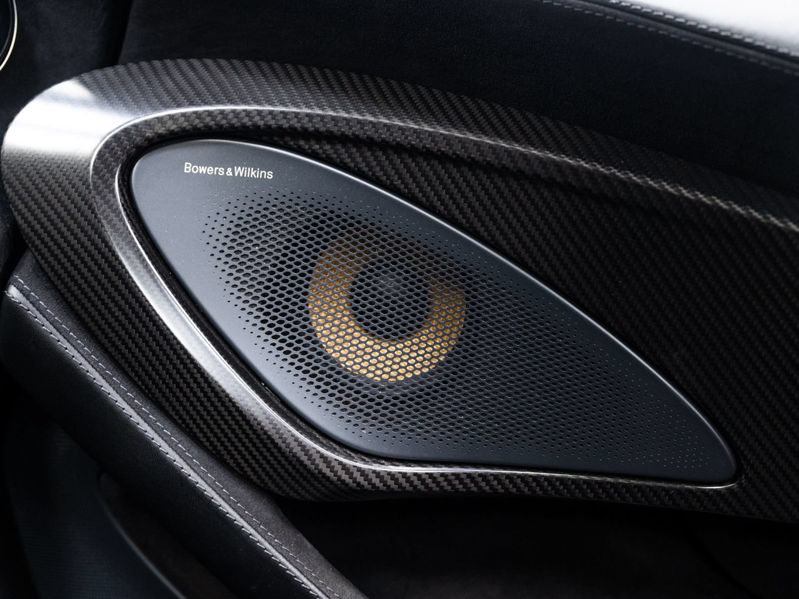 Used 2020 McLaren 600LT Spider photo 46