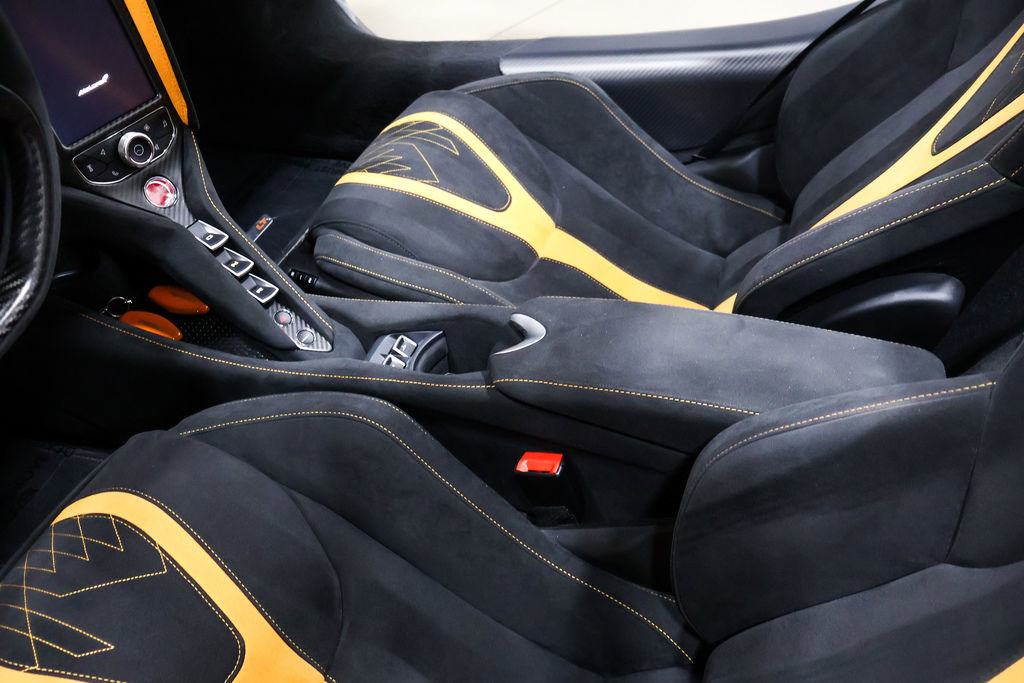 Used 2022 McLaren 765LT photo 43