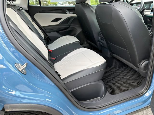 2025 Volkswagen Tiguan SE