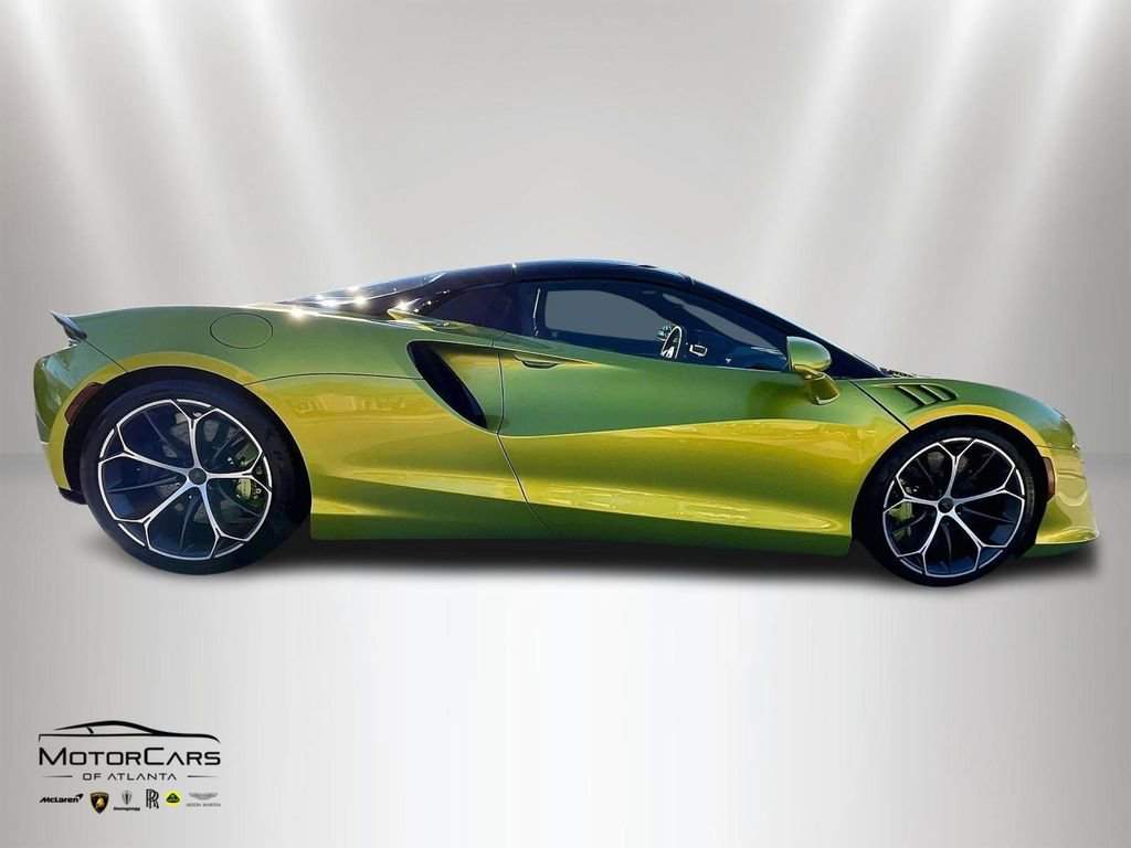 2026 McLaren Artura Spider