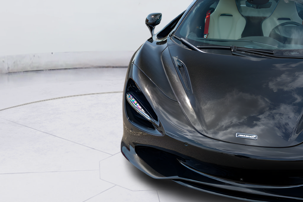 New 2026 McLaren 750S photo 24