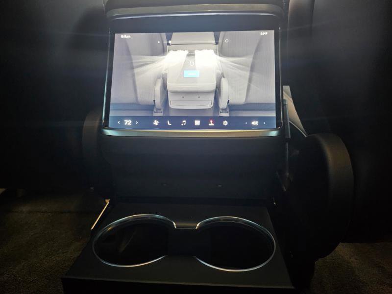 2024 Tesla Model X Plaid