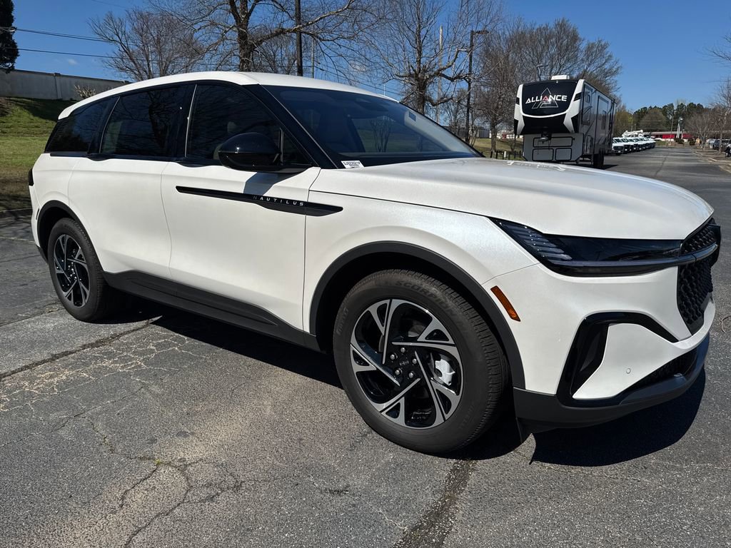 2025 Lincoln Nautilus Premier