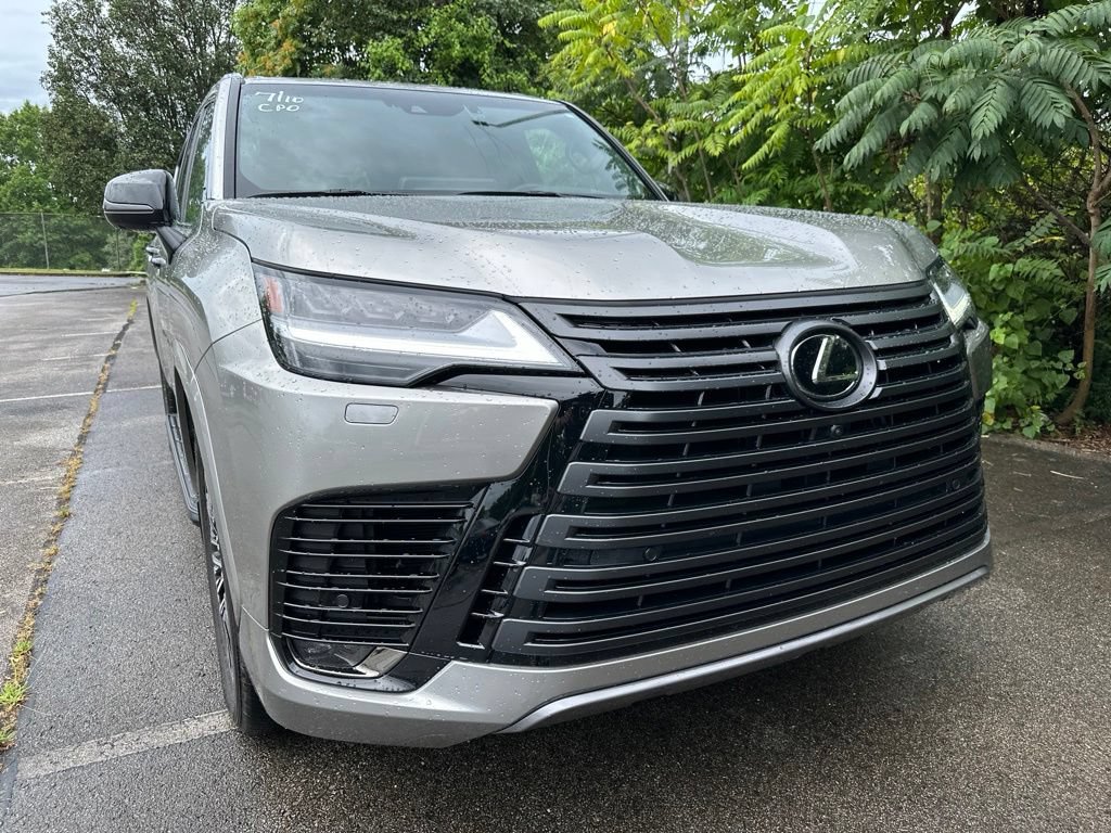 Used 2024 Lexus LX 600 4WD w/ Luxury Package