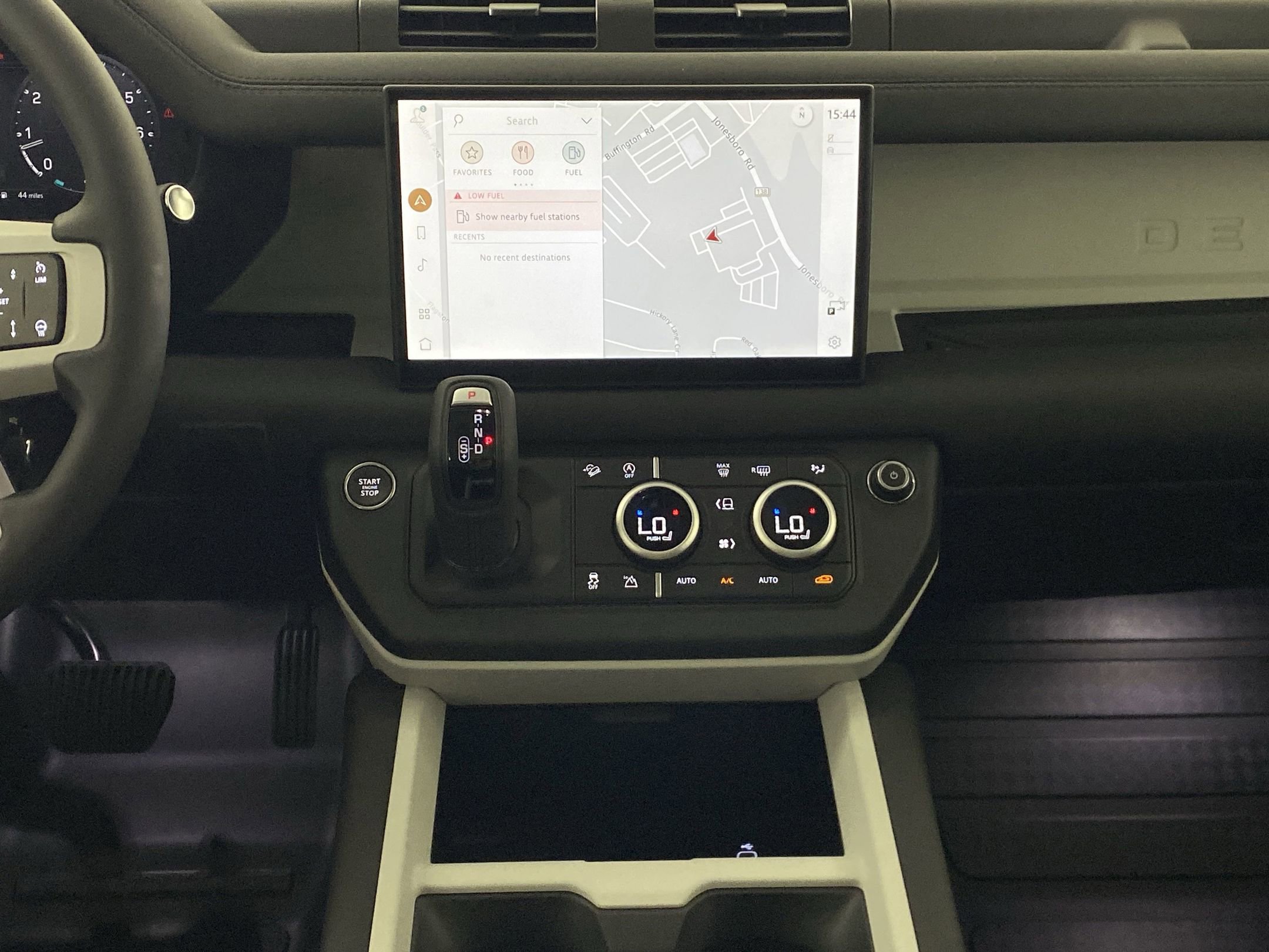 2025 Land Rover Defender 110 S