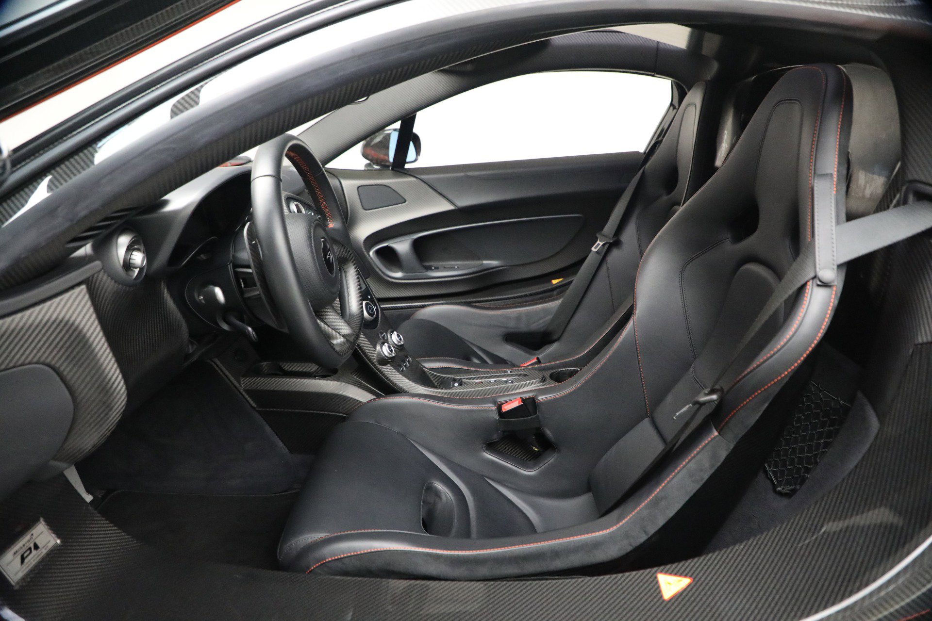 Used 2015 McLaren P1 photo 22