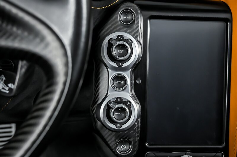 Used 2022 McLaren 720S Performance photo 32