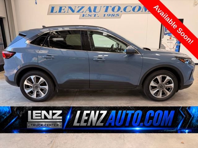 Used 2025 Ford Escape Platinum