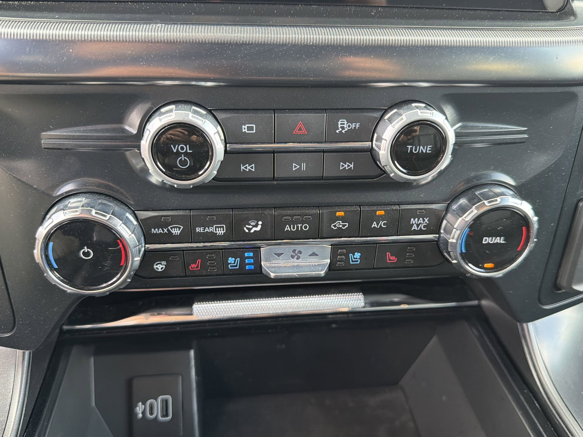 2025 Ford F150 Lariat