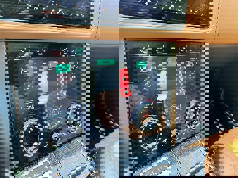 2021 Land Rover Range Rover SV Autobiography Dynamic