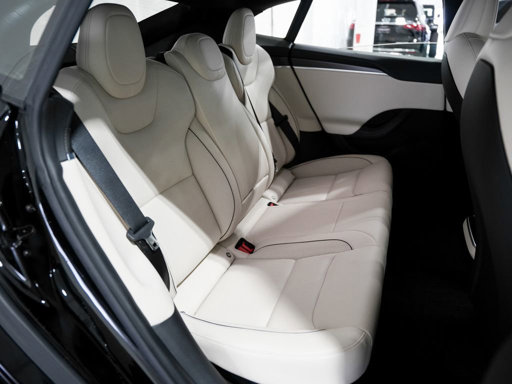 2021 Tesla Model S Plaid