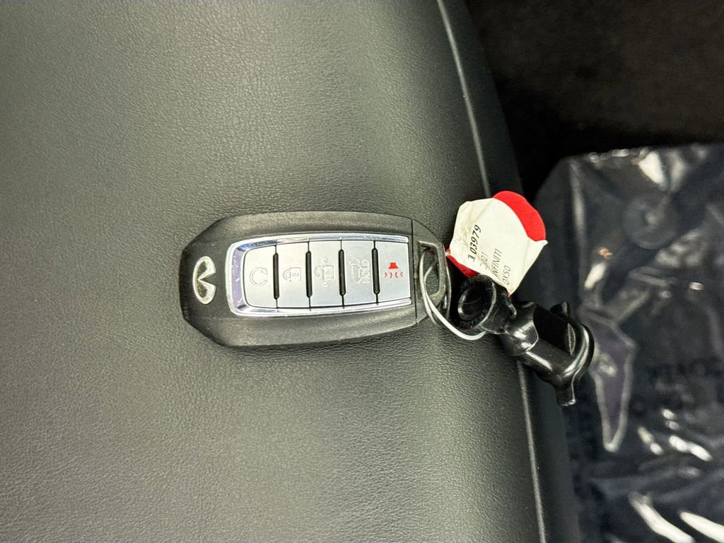 2021 INFINITI Qx50 Essential