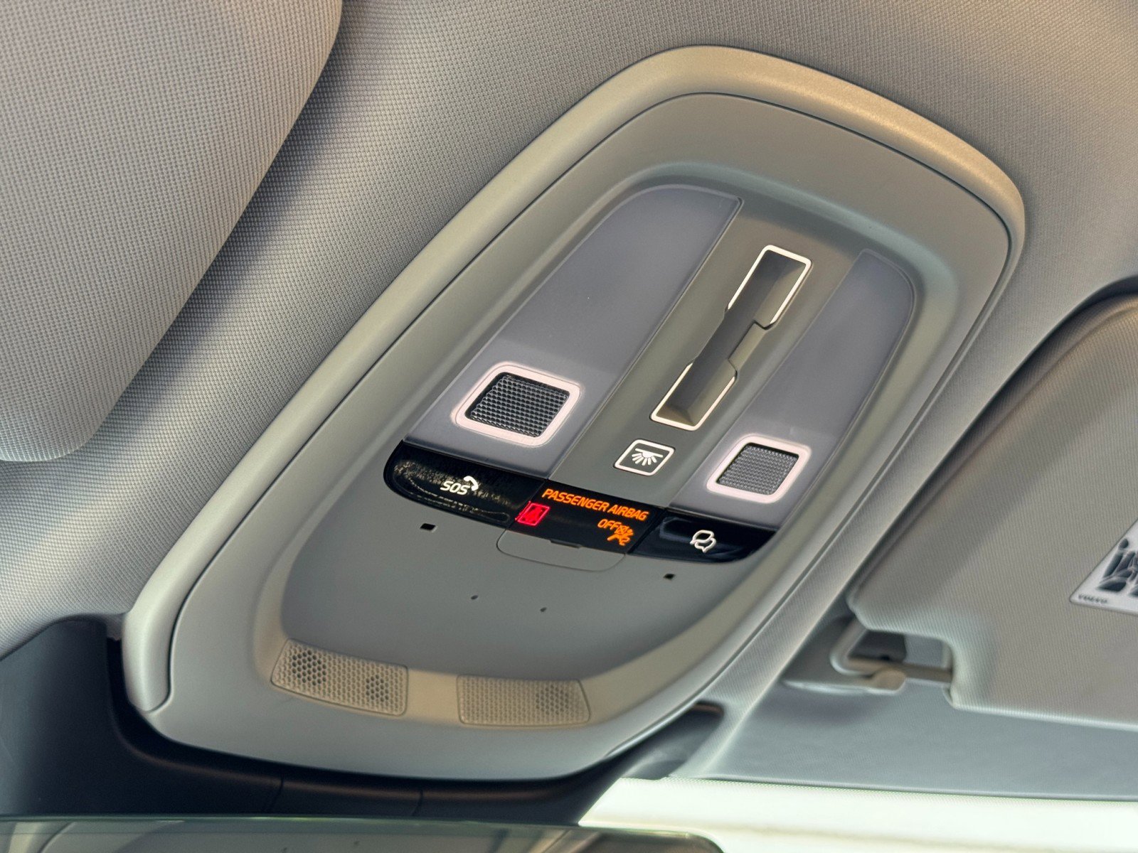 2023 Volvo S90 B6 Plus