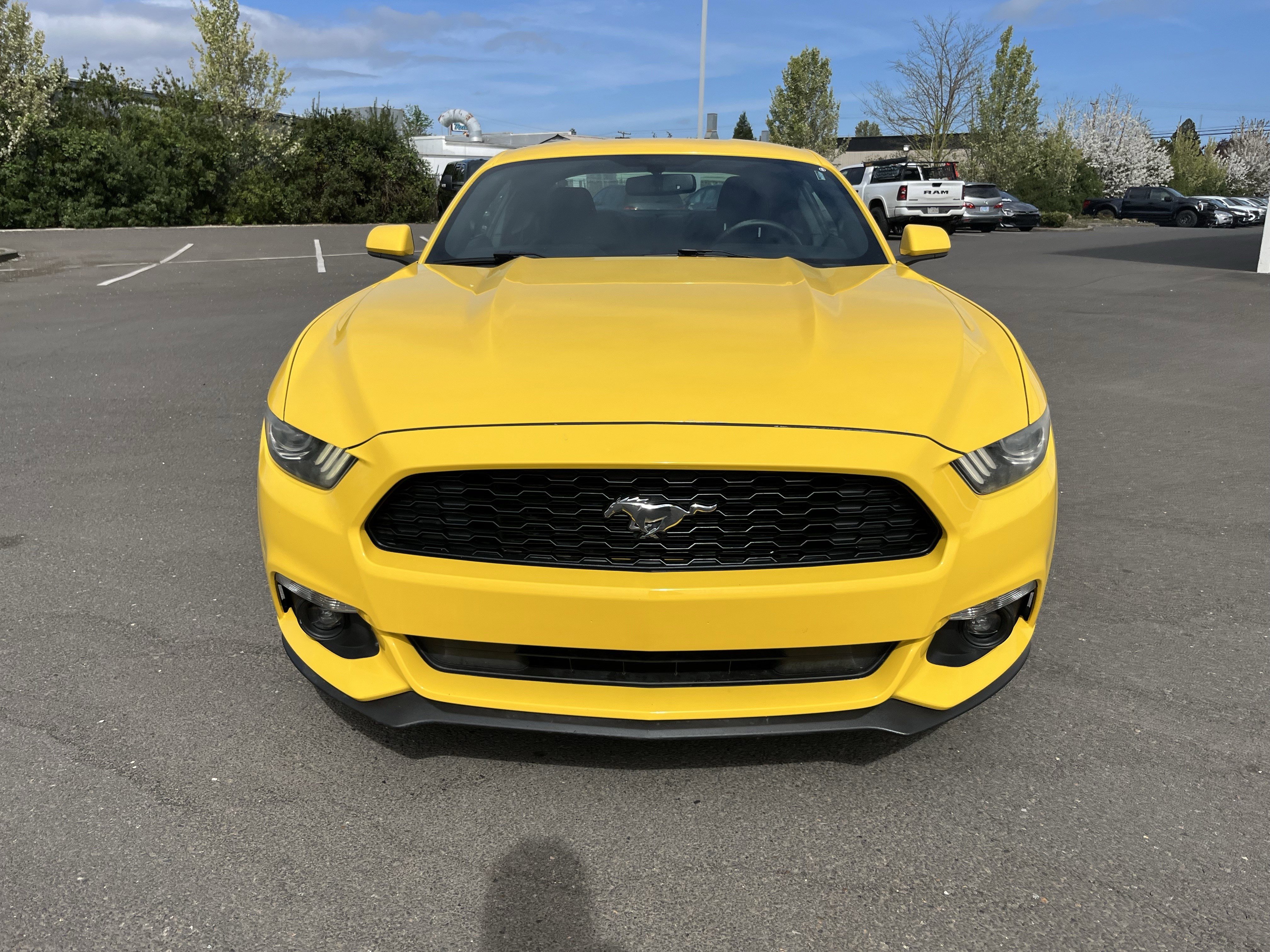 2015 Ford Mustang Coupe