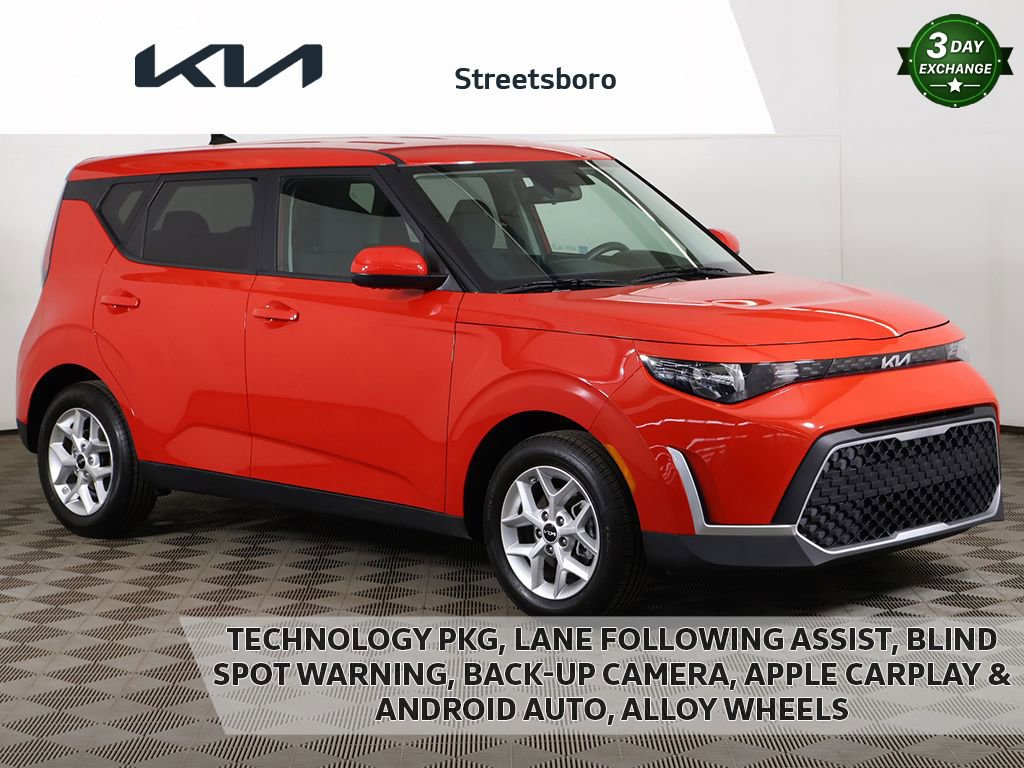 Used 2025 Kia Soul LX w/ LX Technology Package