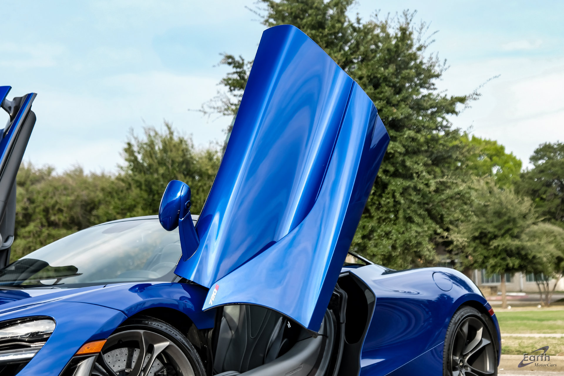 Used 2022 McLaren 720S Spider photo 7