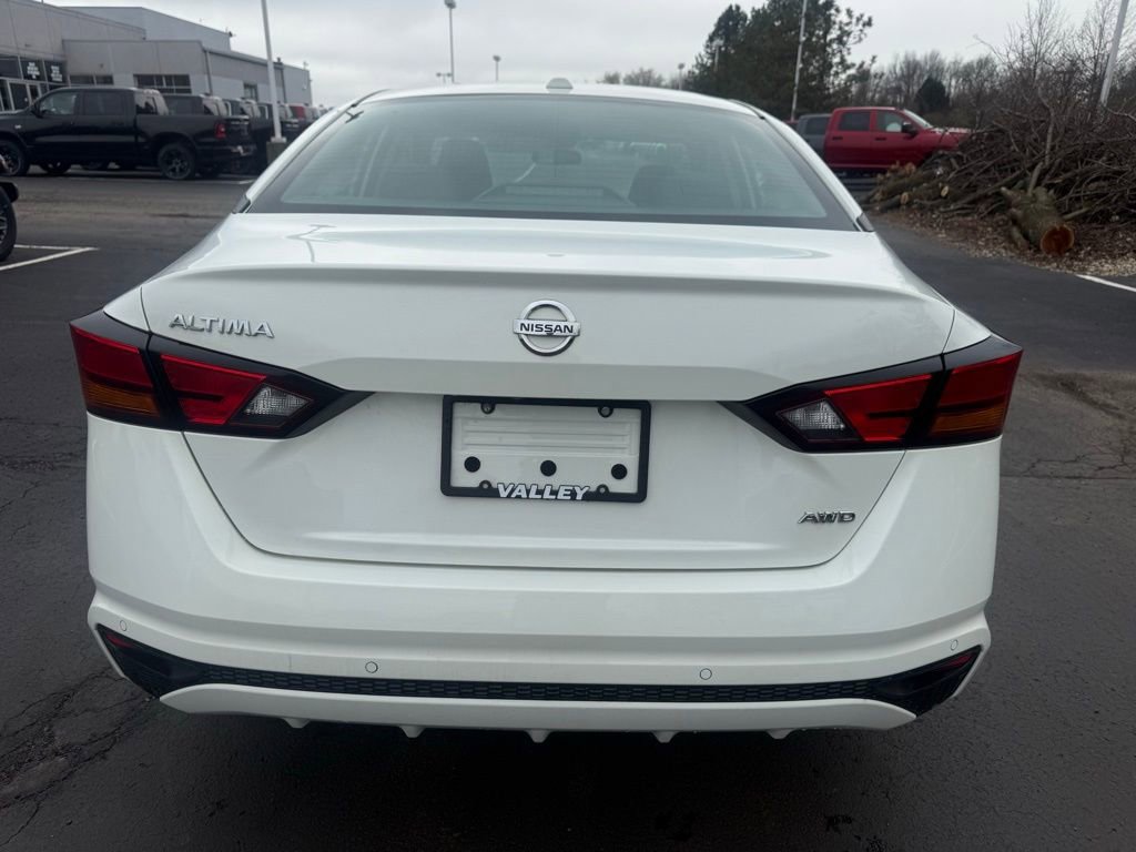2022 Nissan Altima 2.5 S