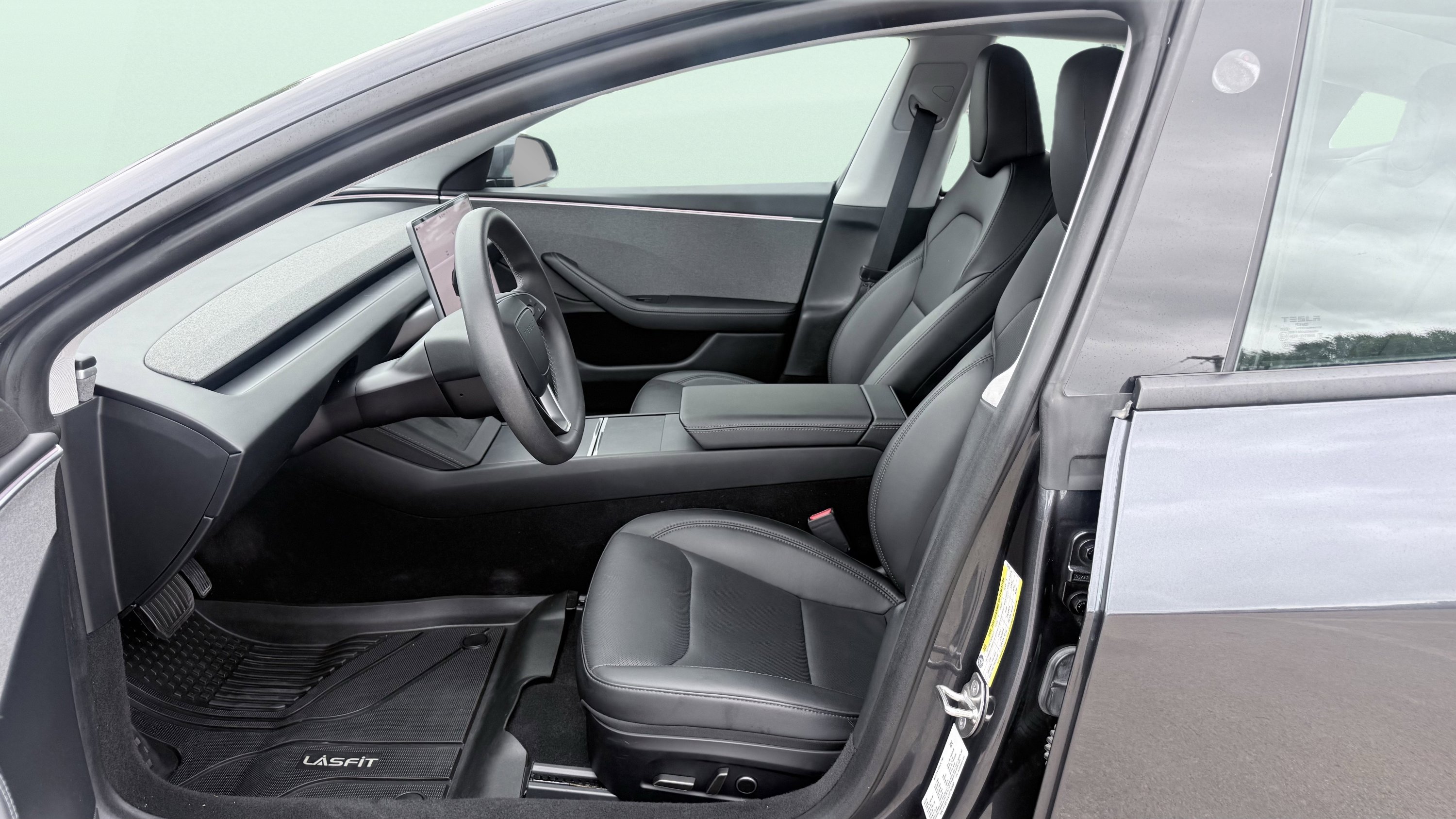 2024 Tesla Model 3 Standard Range