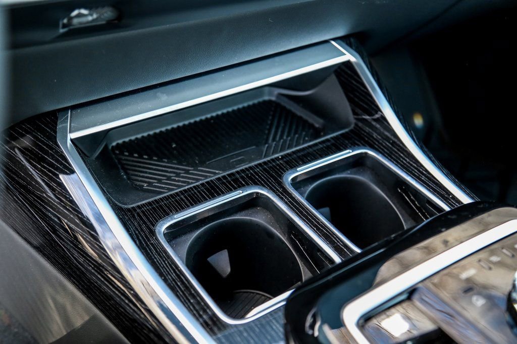 2025 BMW 760i xDrive