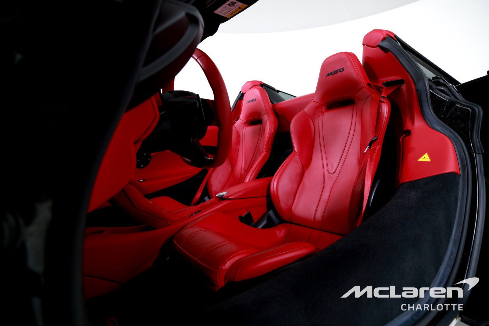 Used 2025 McLaren 750S Spider photo 13