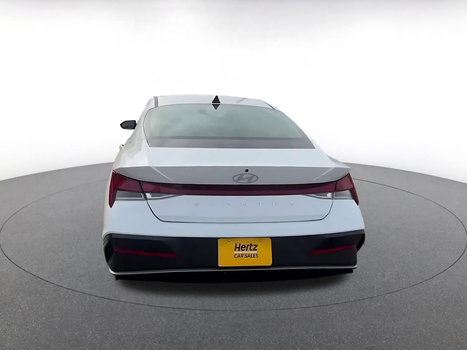 2025 Hyundai Elantra SEL