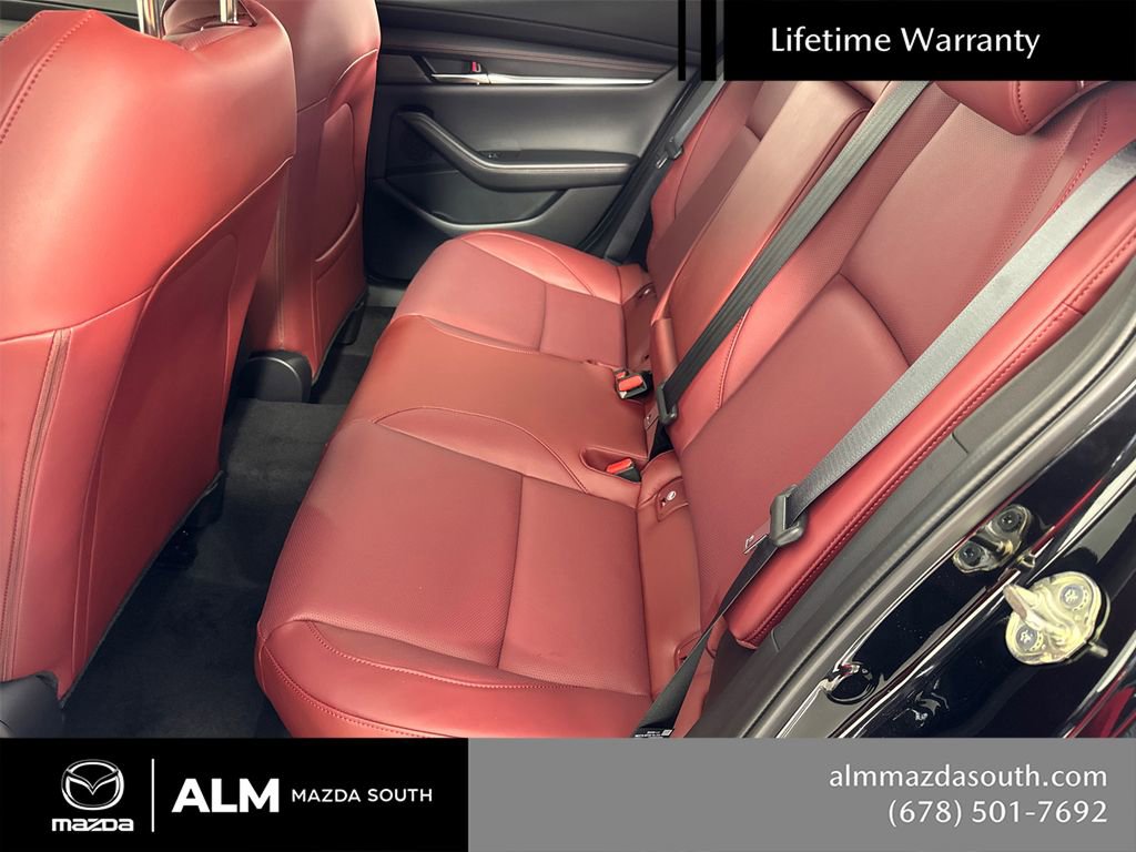 2026 MAZDA Mazda3 Carbon