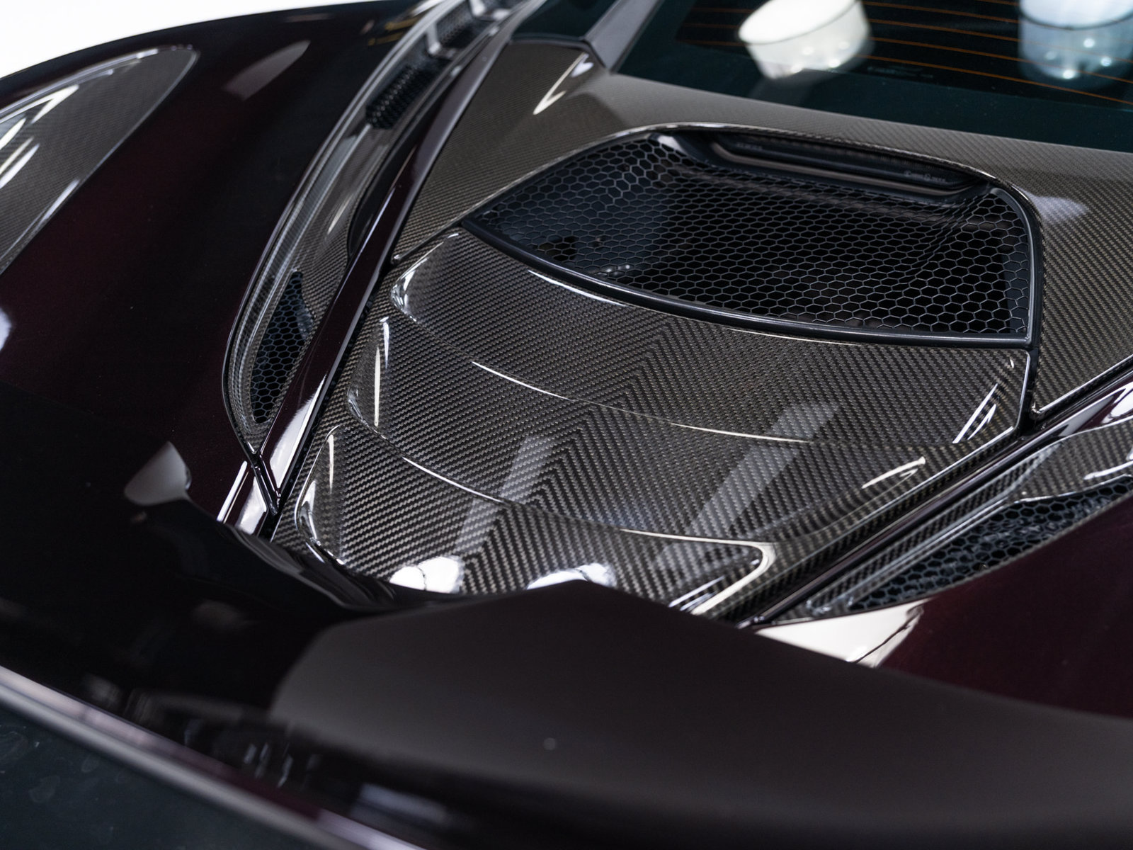 Used 2018 McLaren 720S Luxury photo 79