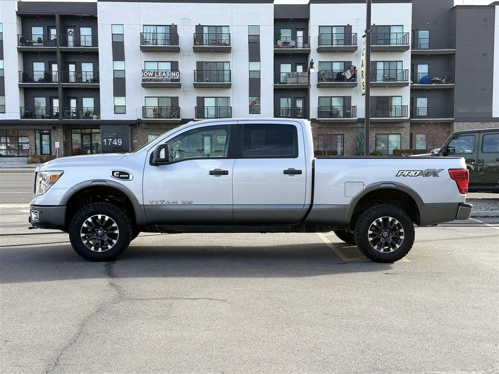 2019 Nissan Titan PRO-4X