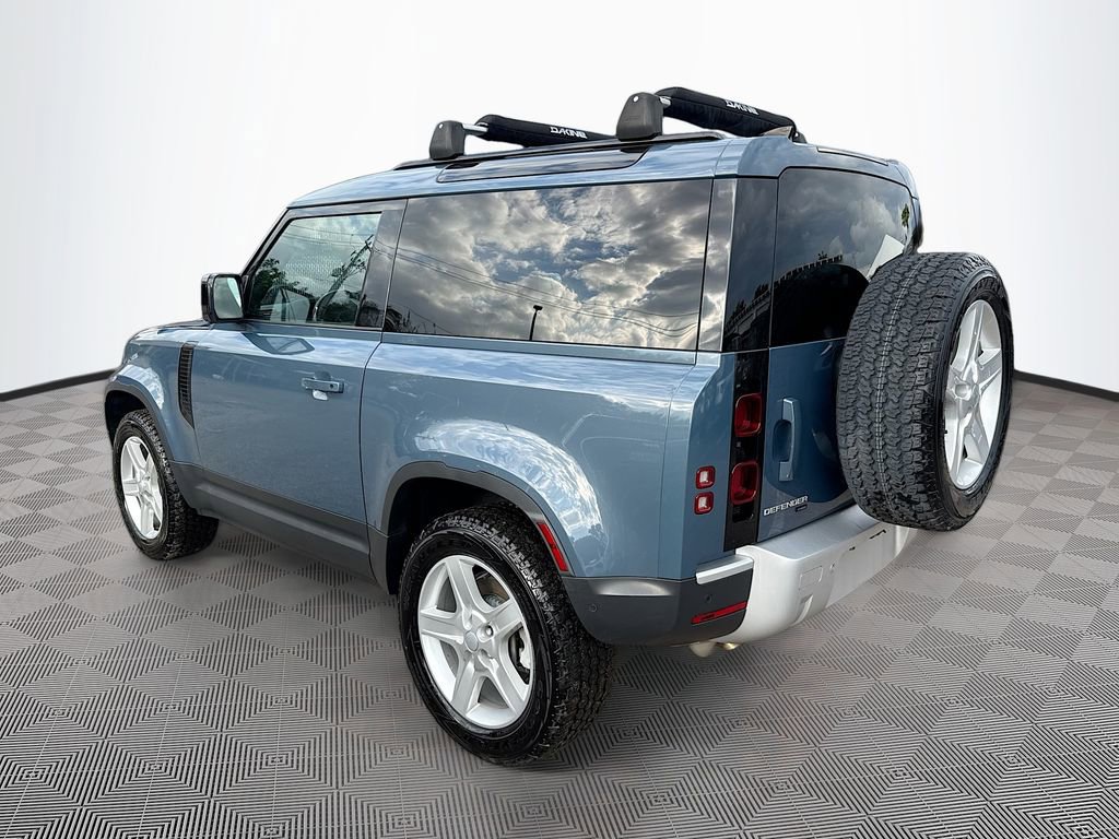2023 Land Rover Defender 90 SE