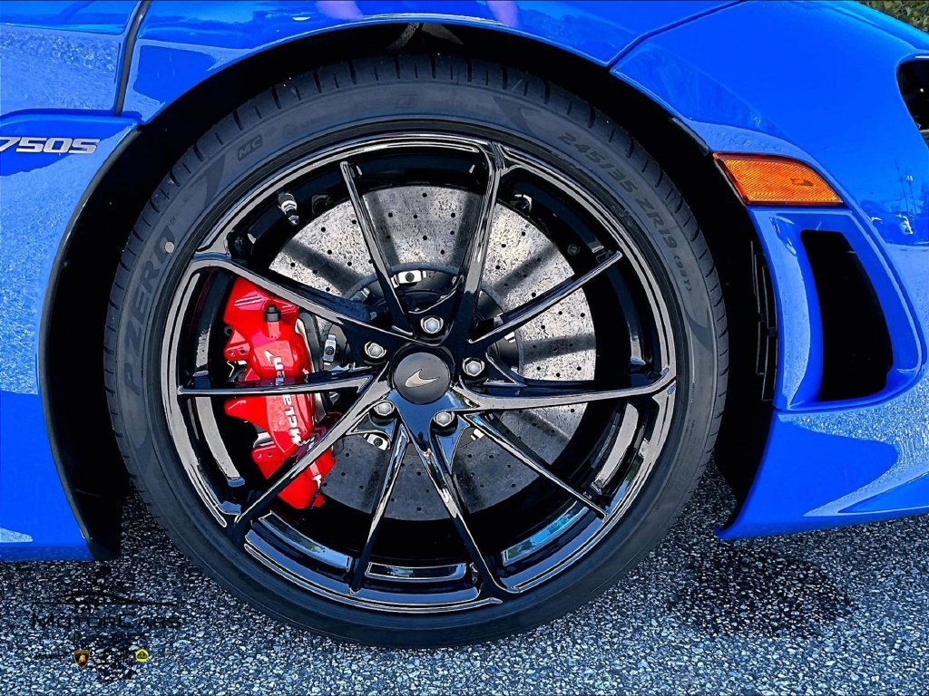 New 2027 McLaren 750S photo 15