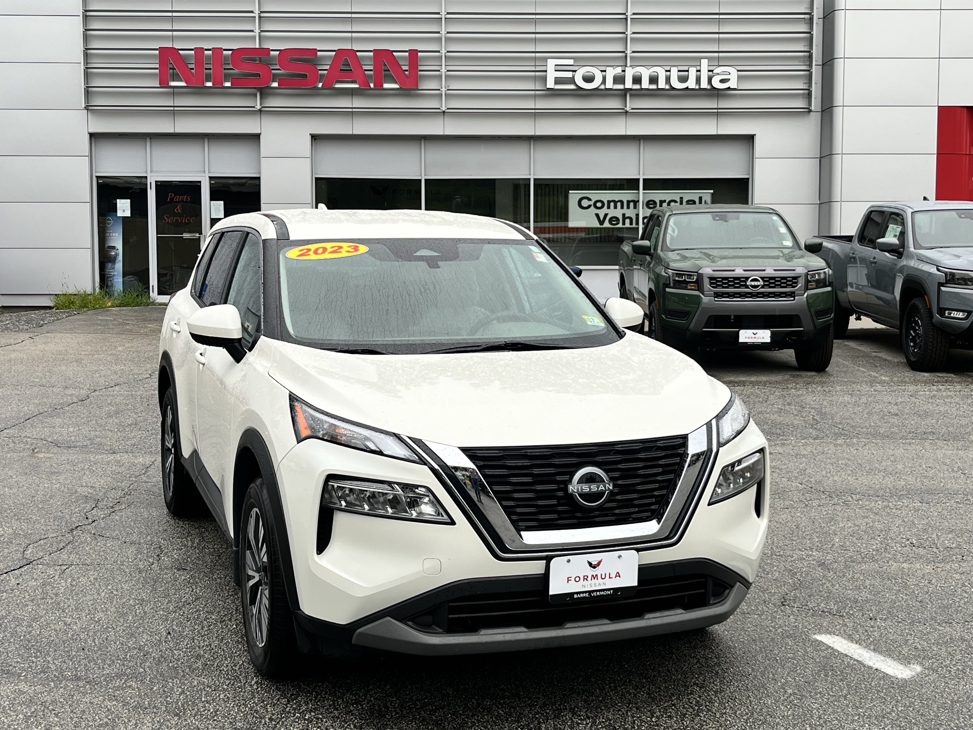 Used 2023 Nissan Rogue SV