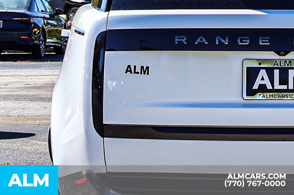 2023 Land Rover Range Rover SE