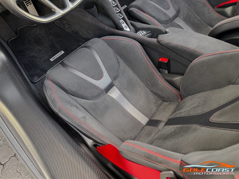 Used 2024 McLaren 750S Spider photo 25