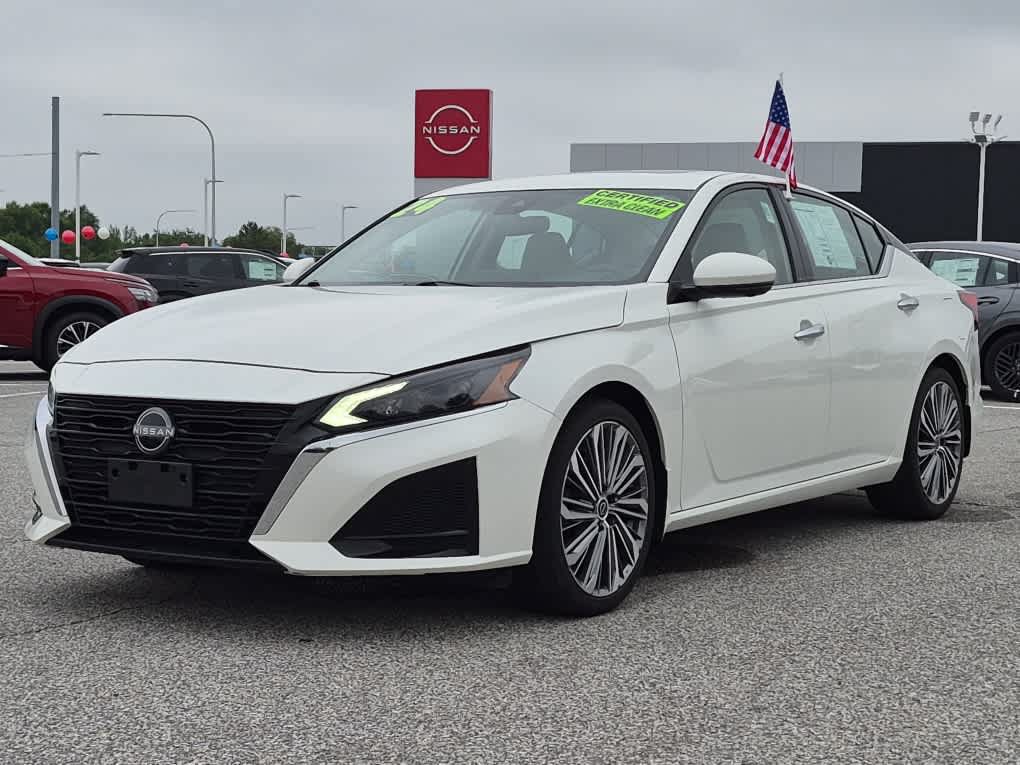 Used 2024 Nissan Altima 2.5 SL