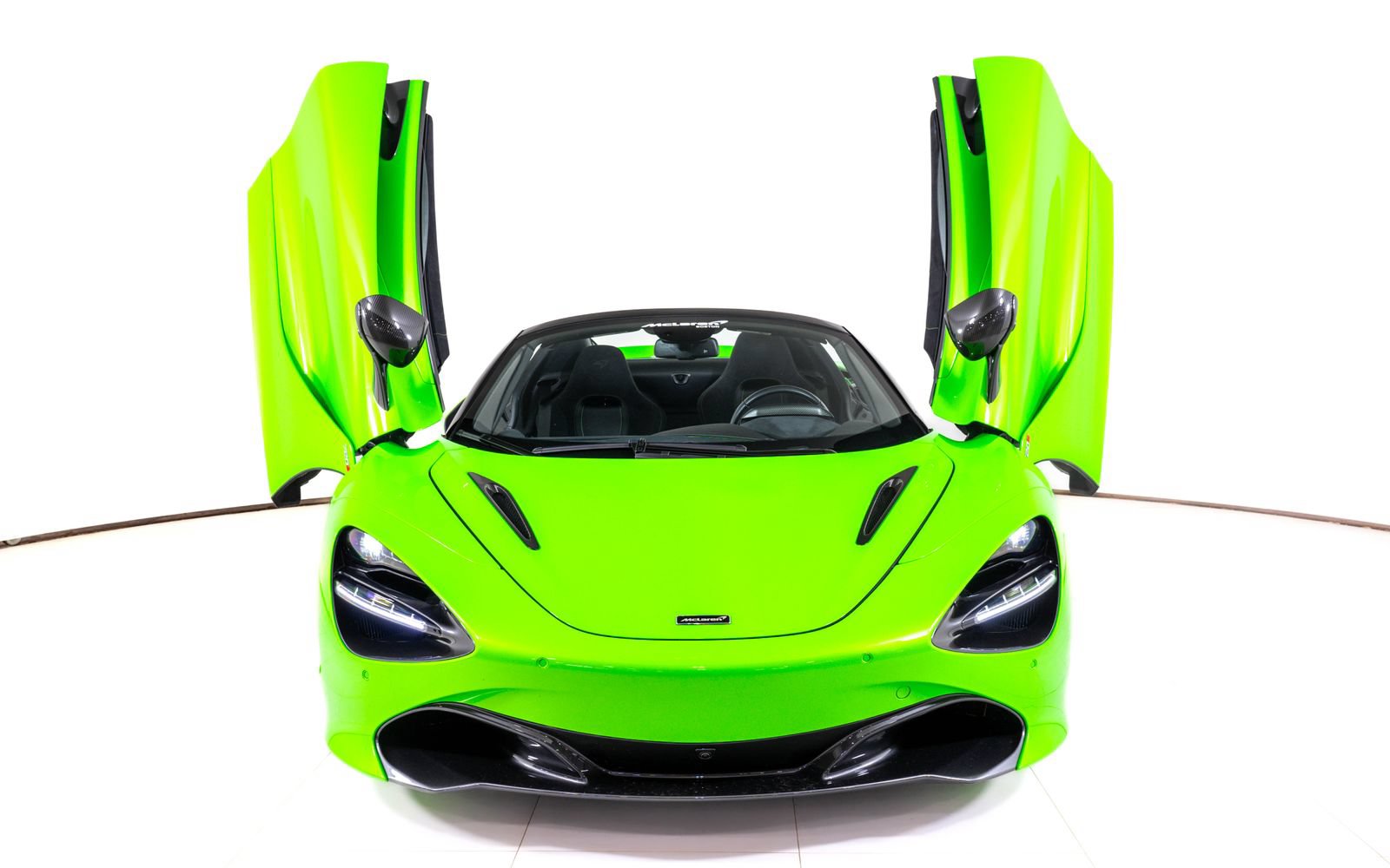 Used 2022 McLaren 720S Performance photo 11