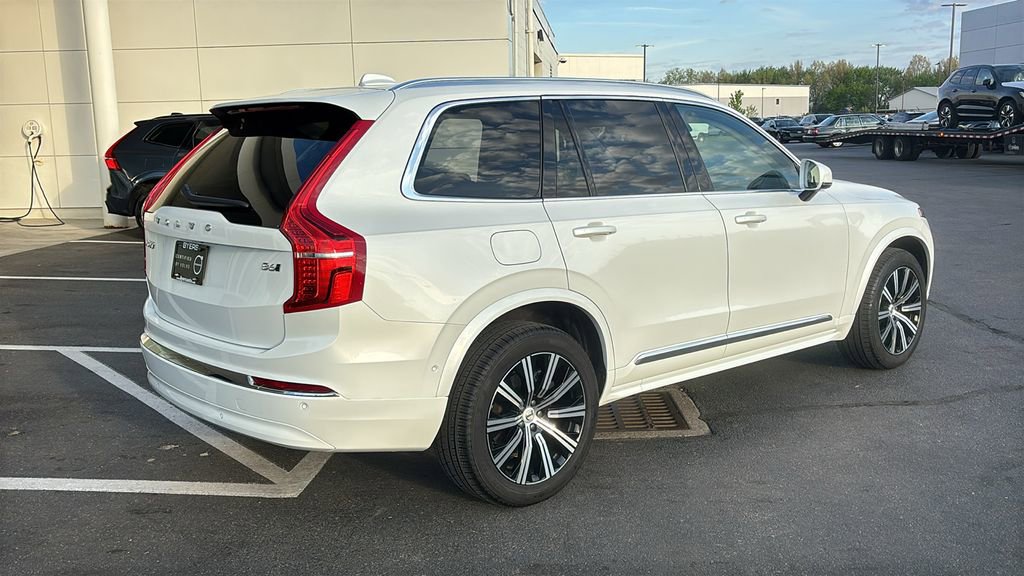 2025 Volvo Xc90 B6 Plus
