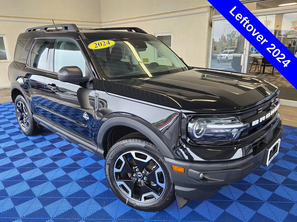 New 2024 Ford Bronco Sport Outer Banks w/ Tech Package